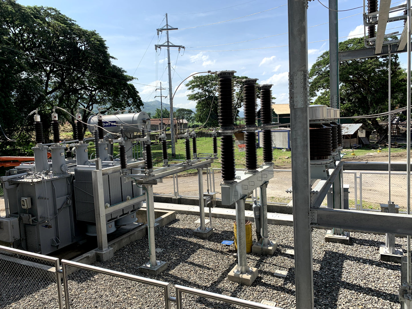 NOARK/CHINT High Voltage Circuit Breakers