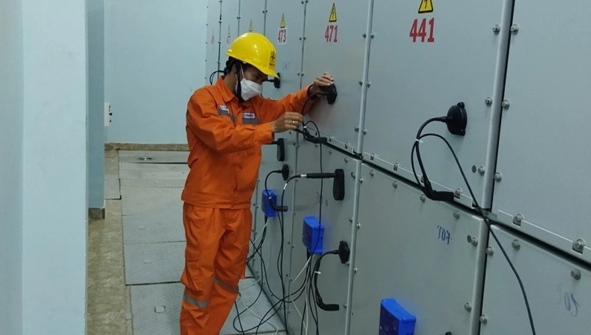 EA Technology Astute HV PD Monitoring® Service